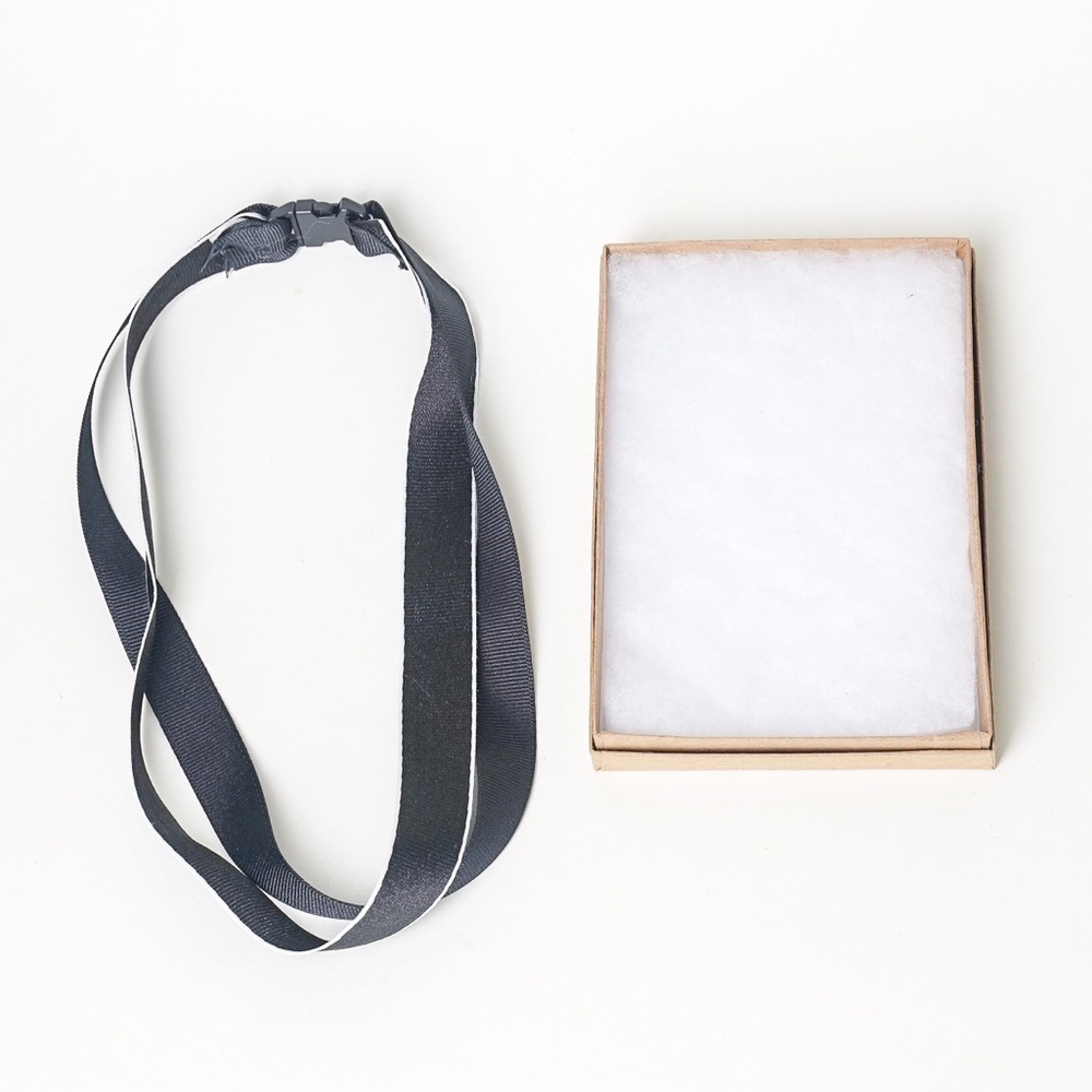 Black & White Ribbon Choker Necklace Wrap Bracelet w gift box